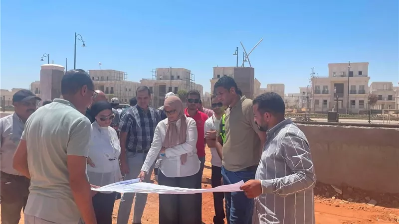 استعدادًا للتسليم.. رئيس جهاز العاصمة الجديدة تتابع اللمسات النهائية لڤيلات وقصور الحي السكني الخامس R5