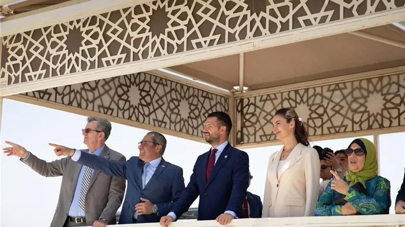 العاصمة الجديدة تستقبل رئيس جمهورية الجبل الأسود وقرينته 