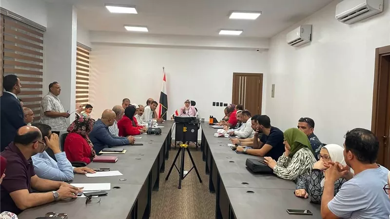 رئيس جهاز العاصمة الجديدة تلتقي ممثلي سكان الحي السكني الثالث R3 لبحث مطالب السكان وتعزيز جودة الخدمات