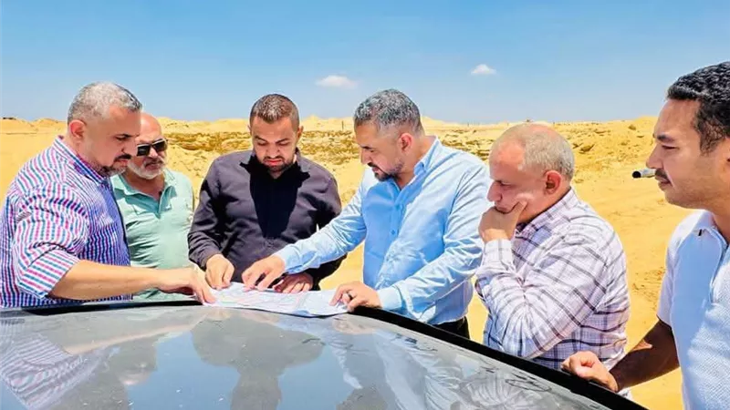 استعدادًا لتسليم الأراضي.. رئيس جهاز العبور الجديدة يتفقد مشروعات البنية التحتية