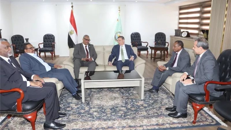 وزير الزراعة يستقبل نظيره السوداني لبحث ملفات التكامل والأمن الغذائي
