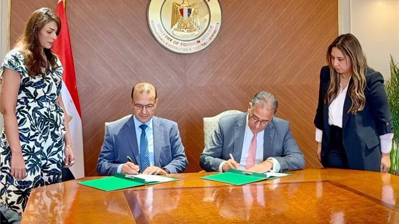 بروتوكول حكومي جديد يدعم الشباب والمرأة ويعزز التنمية في القرى الأكثر احتياجًا