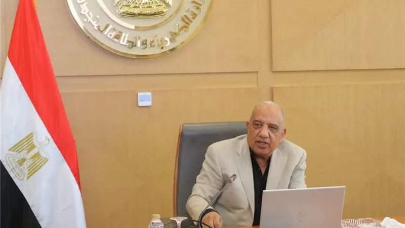 وزير الكهرباء: إمدادات الغاز مستقرة ولا تأثير سلبي على تشغيل محطات الكهرباء