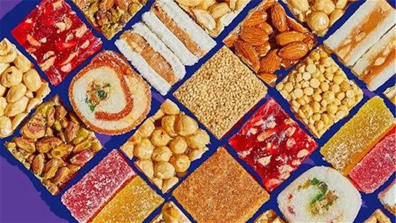 7 نصائح من «حماية المستهلك» قبل شراء حلوى المولد