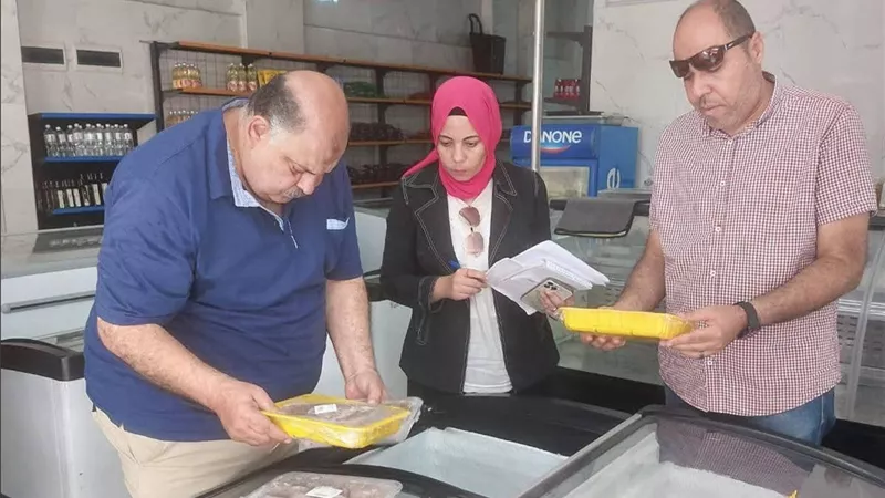 محافظ الدقهلية يُكثف الرقابة على الأسواق..وضبط 461 كجم لحوم للاشتباه في صلاحيتها