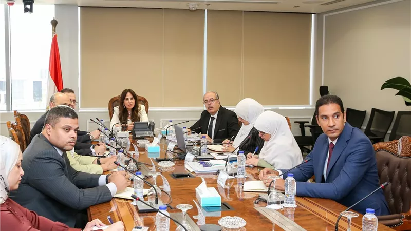 وزيرة الإسكان تعقد اجتماعًا لمتابعة مشروع تعديل أحكام قانون البناء في شأن تنظيم اتحاد الشاغلين