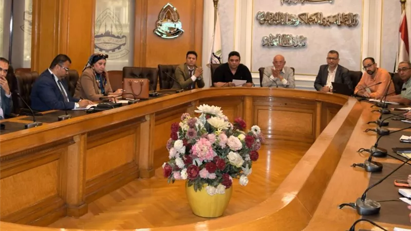 غرفة القاهرة تبحث شراكات مصرفية جديدة لتعظيم مواردها وتطوير خدمات التجار