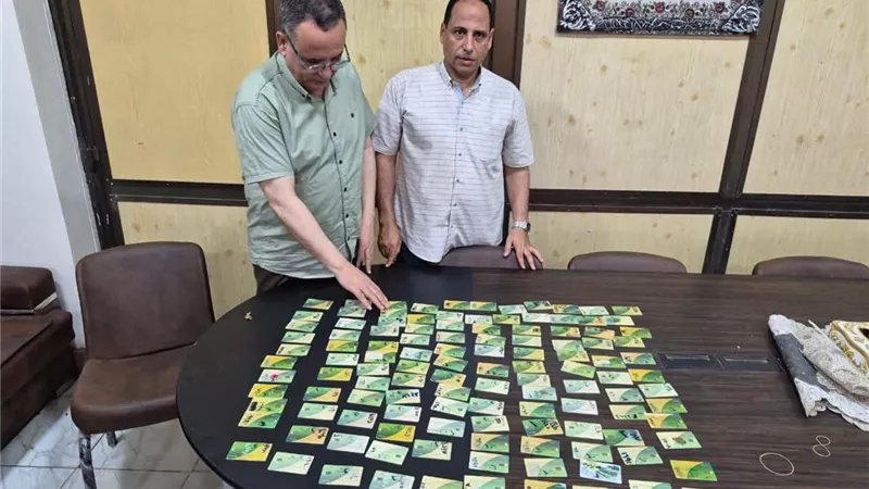 تموين الدقهلية يضبط120 بطاقة تموينية وسلعًا مجهولة المصدر في حملات رقابية مكثفة