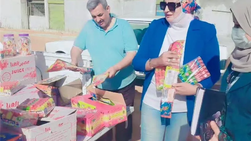 تموين دمياط يضبط 1800 قطعة حلوى أطفال و250 بطاقة تموينية مخالفة