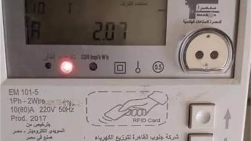 متى تضيء لمبة التلاعب في عداد الكهرباء؟.. ومتى تُقطع الخدمة وتُفرض الغرامة؟