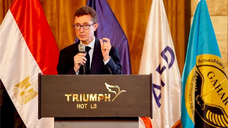 تعاون مصري فرنسي لتأهيل الكوادر الصحية وتطبيق معايير المنشآت الخضراء المستدامة