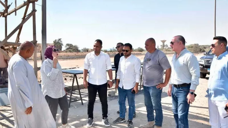 بعد رصد حوادث متكررة.. جهاز السويس الجديدة يرفع السلامة بالطريق الساحلي