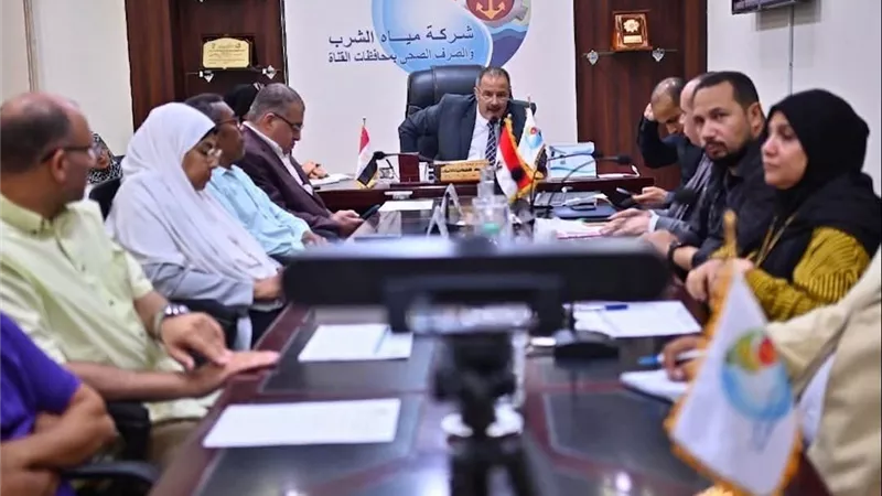 مياه القناة تعتمد موازنة2026/2027..خطة تطوير لرفع كفاءة خدمات الشرب والصرف بمحافظات القناة