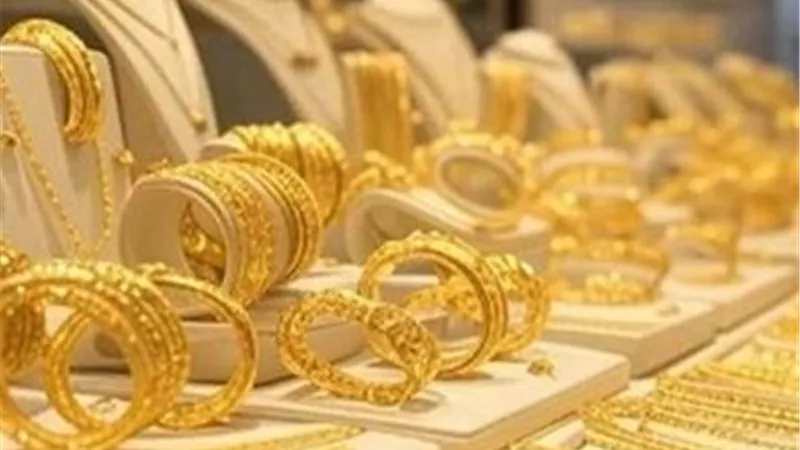 الذهب يحقق أقوى مكاسب أسبوعية والدولار يحد من ارتفاع الأسعار بالسوق المصرية المحلية