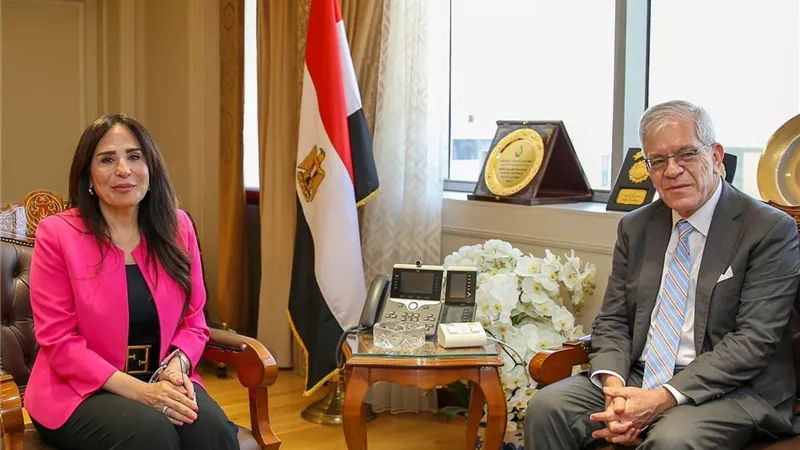 وزيرة الإسكان تستقبل القائم بأعمال السفير الأمريكي بالقاهرة لبحث تعزيز التعاون المشترك
