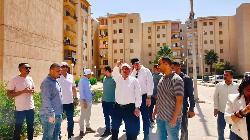 رئيس جهاز حدائق أكتوبر يتابع معدلات تنفيذ أعمال التطوير والتنمية ورفع الكفاءة بالمدينة 