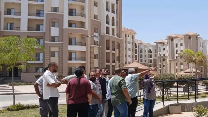 استعداداً لتسليم الوحدات.. رئيس جهاز العاصمة الجديدة تتابع أعمال رفع الكفاءة بالحي السكني الثالث 