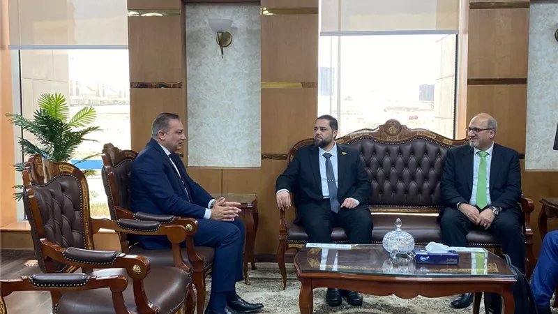 وزير الاشغال العامة والإسكان السوري يزور صندوق التنمية الحضرية بالعاصمة الجديدة