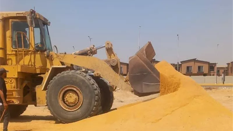 انطلاقة جديدة بيت الوطن.. جهاز مدينة الشيخ زايد يبدأ رفع المخلفات وفتح الطرق بالمرحلة الثامنة