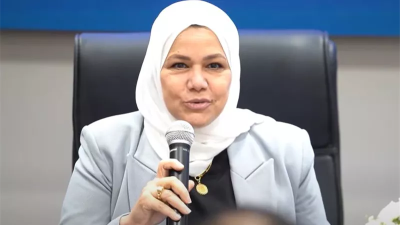 تعيين رشا عبد العال رئيسًا لمصلحة الضرائب لمدة عام