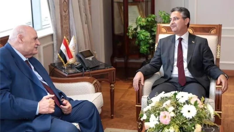 الأحد بالعلمين..وزير التموين يلتقي أصحاب المخابز بحضور أحمد الوكيل لبحث الدعم النقدي