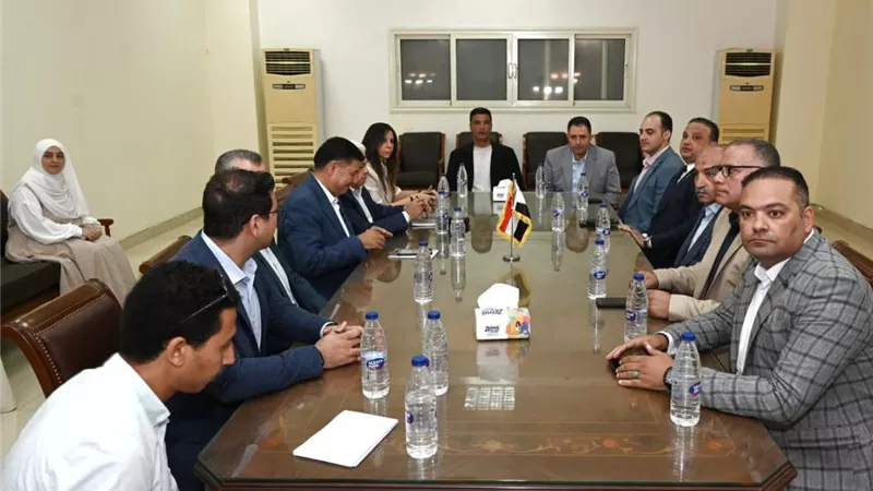 وزير الصناعة يتفقد مدينة دمياط للأثاث ويؤكد دورها في دعم الصادرات وتعميق التصنيع المحلي