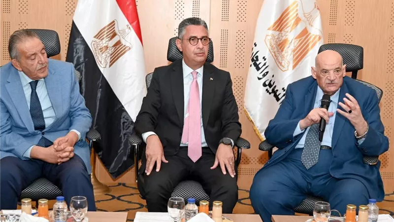 هاني مكي يكشف: لجنة جديدة لدراسة أزمات المخابز ولقاء حاسم مع الوزير خلال شهر