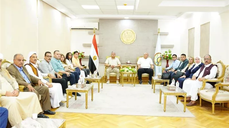 وزير السياحة: 26% نموًا في الحركة الوافدة لمطروح خلال موسم الصيف