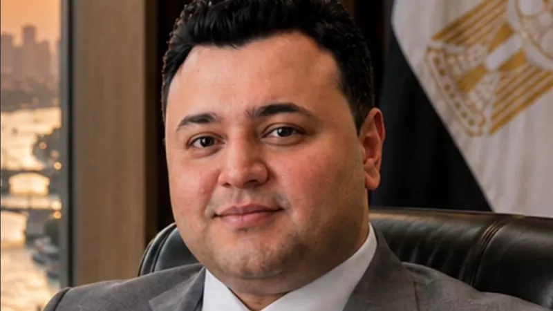 دراسة أسامة زرعي ترصد خريطة الذهب في 2026..الصناديق تقود الشراء والبنوك تهيمن على مراكز البيع