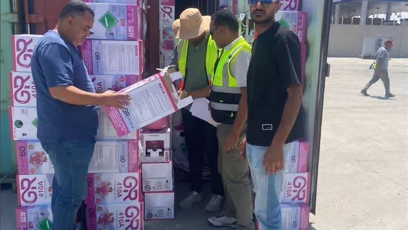الهيئة العامة للرقابة على الصادرات تواصل العمل بميناء السويس خلال العطلات لتسريع الإفراج الجمركي