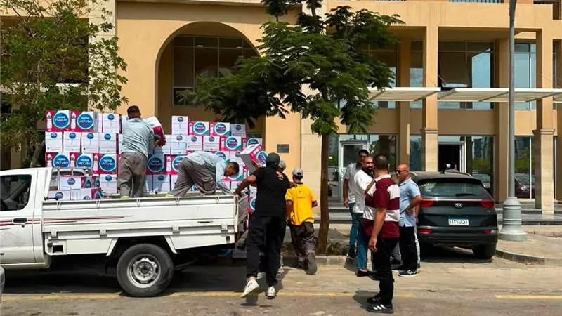 حملة لإزالة المخالفات بالمجاورات والأسواق التجارية بالعاصمة الجديدة 