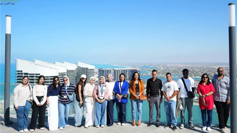 وفد من جامعة كيرتن الأسترالية والأكاديمية العربية للعلوم والتكنولوجيا يزور مدينة العلمين الجديدة