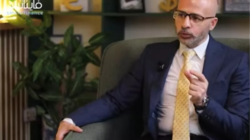 أسعار الذهب في مصر.. هل الوقت مناسب للشراء؟ خبير يوضح أخطاء المصريين وتوقعات 2027