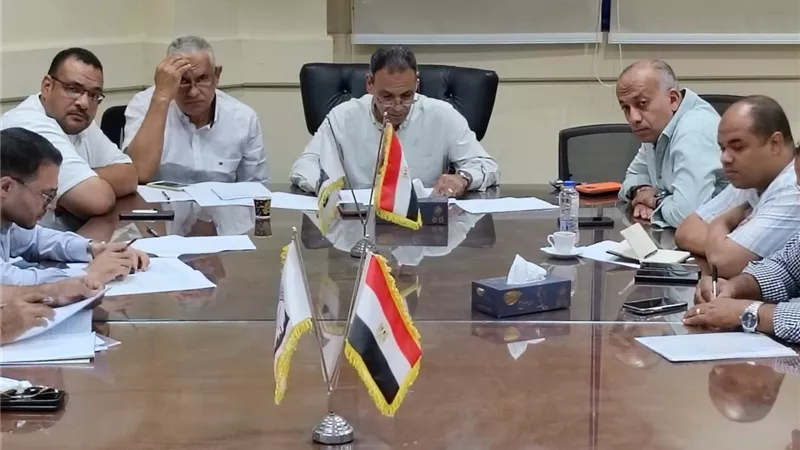 نائب رئيس هيئة المجتمعات العمرانية يتابع تنفيذ مشروعات «ديارنا» و«الإسكان الأخضر» و«زهرة العاصمة» بمدينة بدر