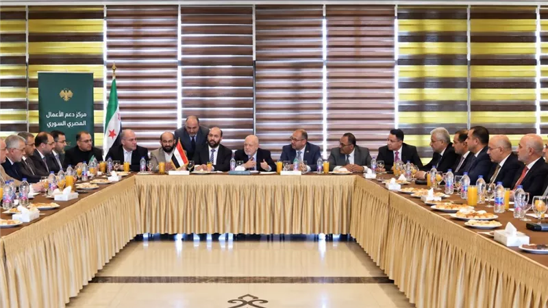 مجلس الأعمال المصري السوري ينطلق بدمشق لتعزيز التجارة والاستثمار والمشاركة في إعادة الإعمار
