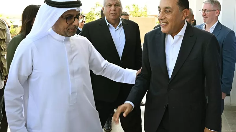 رئيس الوزراء يبدأ جولة تفقدية لمتابعة مشروعات تنمية مدينة رأس الحكمة الجديدة