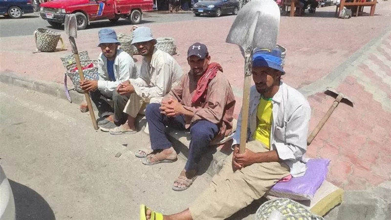 منحة العمالة غير المنتظمة المقبلة.. موعد وقيمة منحة عيد الميلاد المجيد وطريقة الصرف