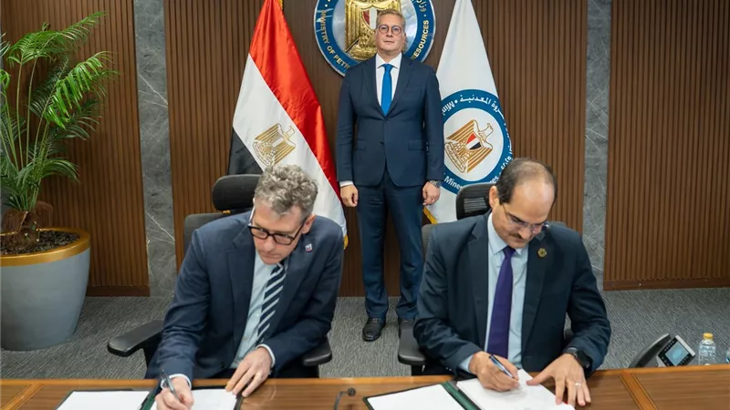 مصر وشيفرون توقعان اتفاقية جديدة للبحث عن الغاز والبترول باستثمارات 88 مليون دولار