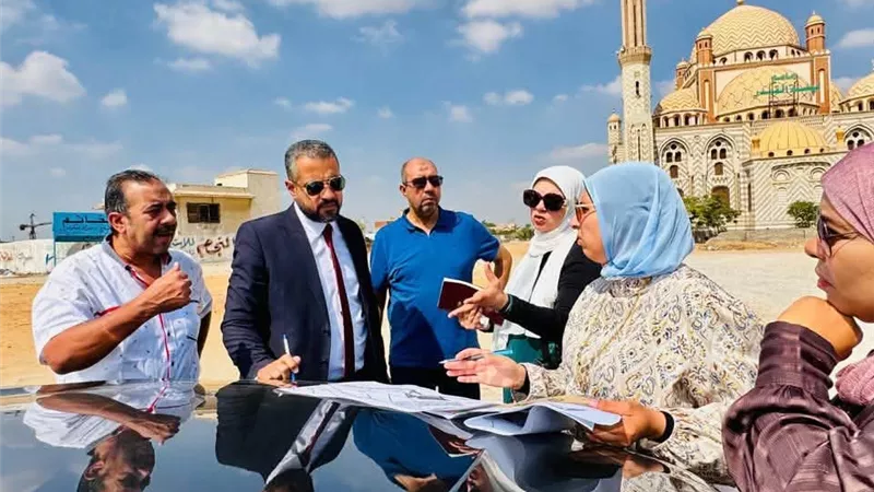 رئيس جهاز العبور الجديدة يتفقد المناطق الاستثمارية ومشروعات الطرق والمرافق