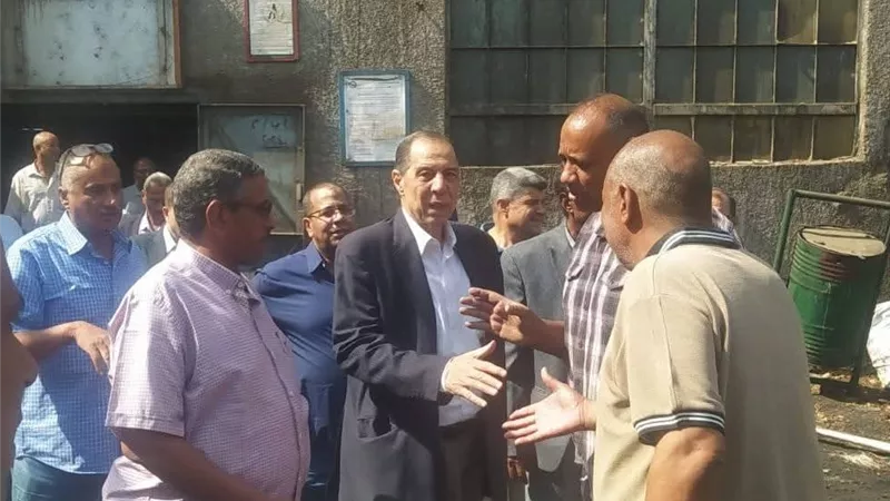 صلاح فتحي يتفقد مصانع سكر إدفو استعدادًا للموسم الجديد ويبحث خطة التشغيل
