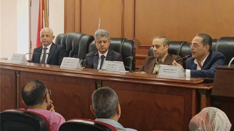 تجار وصناع دمياط يواجهون تحديات ضريبة القيمة المضافة..وتحرك من الغرفة لحل المشكلات