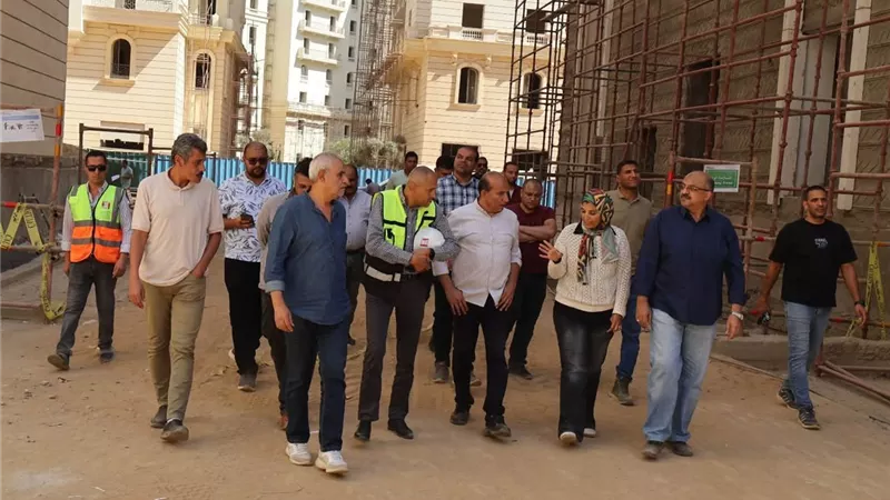 رئيس جهاز العاصمة الجديدة: لا تهاون مع الشركات المتقاعسة والالتزام بالجداول الزمنية أولوية