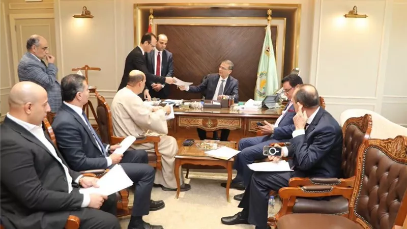 وزير الزراعة يبحث مع النواب مشكلات المزارعين وملفات الأسمدة وكارت الفلاح والاستعداد للموسم الجديد