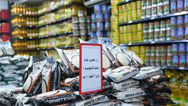 التموين يضبط سوق الإسكندرية..تخفيضات 25% وسلع متوفرة بكاري أون والمخابز تحت الرقابة