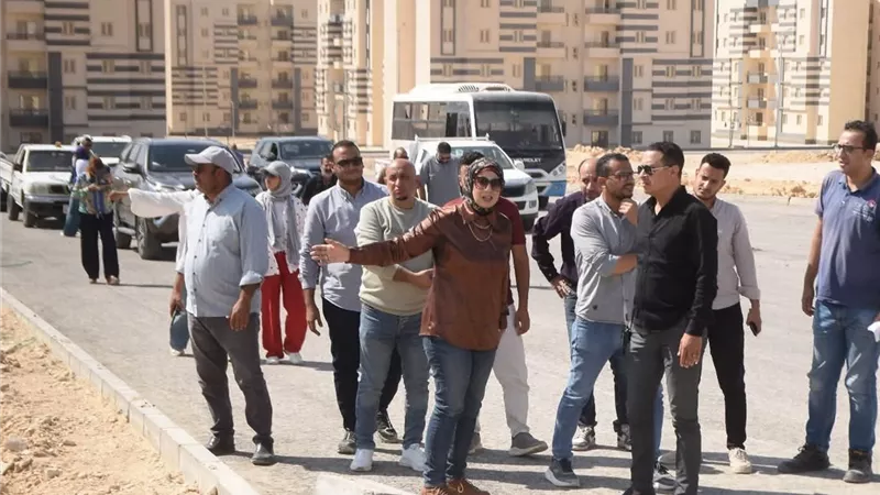 رئيس جهاز السويس الجديدة تتفقد مواقع العمل وتوجه بسرعة إنجاز المشروعات