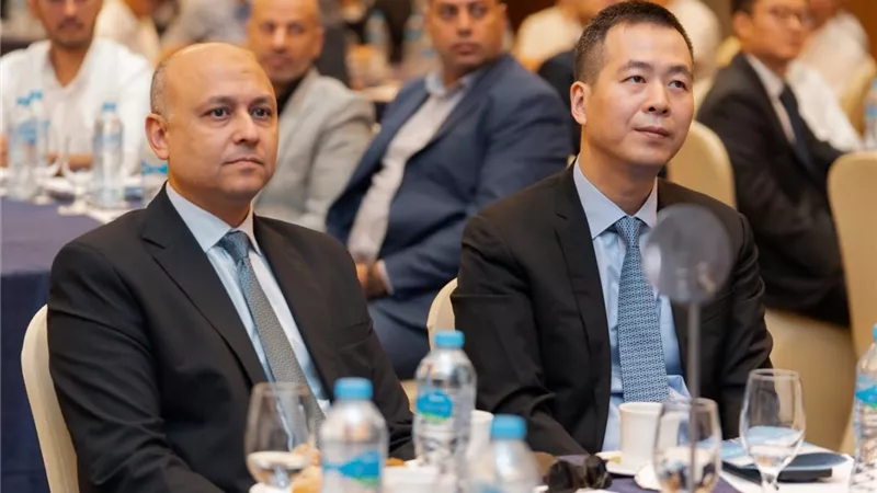 مساعد وزيرة الإسكان يشارك في الدورة الثالثة لمنتدى البناء والتشييد المستدام بين مصر والصين