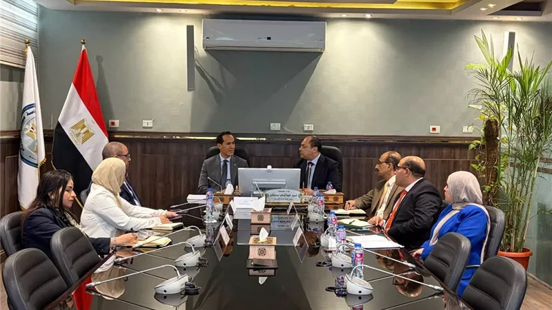 هيئة تنمية الصعيد والاستثمار تبحثان إقامة مناطق استثمارية جديدة وجذب مشروعات صناعية