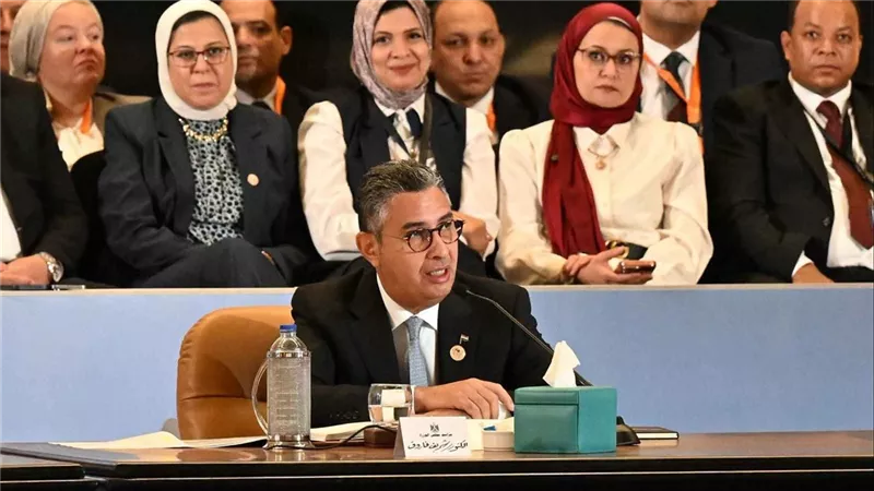 شريف فاروق يكشف تفاصيل الدعم النقدي السلعي واحتياطي 6 أشهر وشبكة 40 ألف منفذ